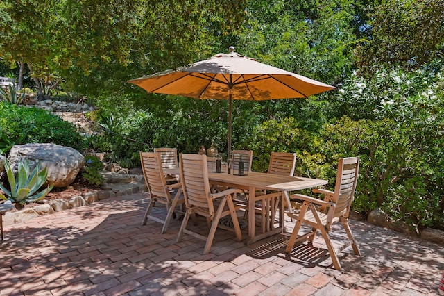 2031 Cielito Ln, Santa Barbara, CA 93105 - view of patio / terrace featuring outdoor dining space