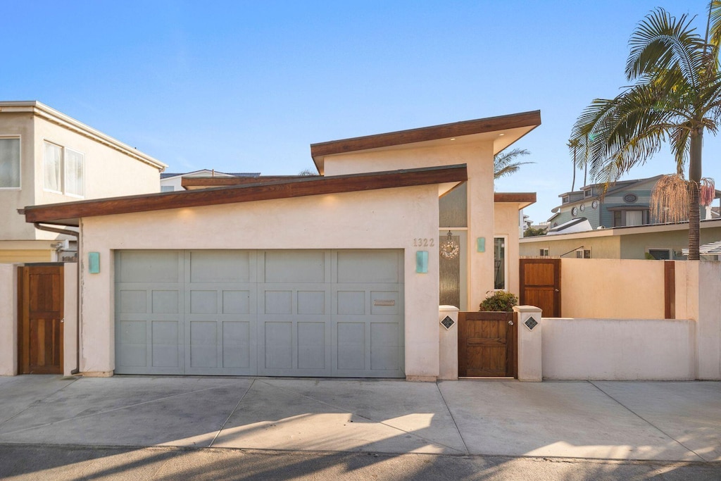 1322 Weymouth Ln, Ventura, CA 93001 - photo 1
