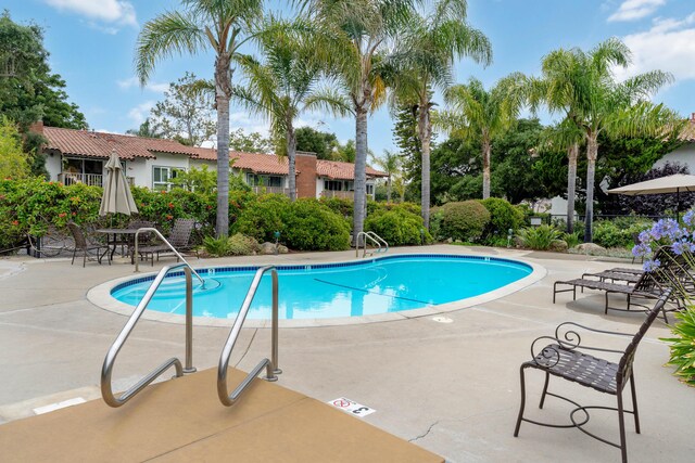 2624 State St # 1, Santa Barbara, CA 93105 - community pool featuring a patio area