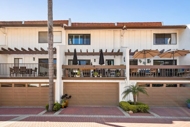 653 Verde Mar Dr Unit D, Santa Barbara, CA 93103 - photo 1