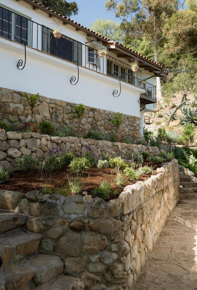 15 Loma Media Rd, Santa Barbara, CA 93103 - view of community / neighborhood sign