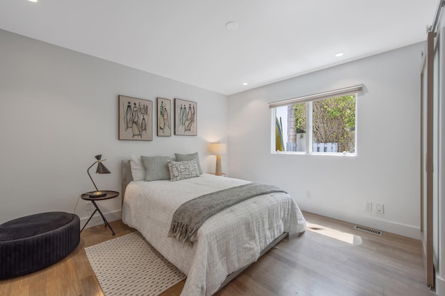 1312 Shoreline Dr, Santa Barbara, CA 93109 - bedroom featuring wood finished floors and recessed lighting