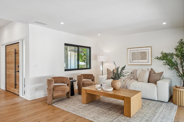 1412 Crestline Dr, Santa Barbara, CA 93105 - living area featuring light wood-style floors and recessed lighting