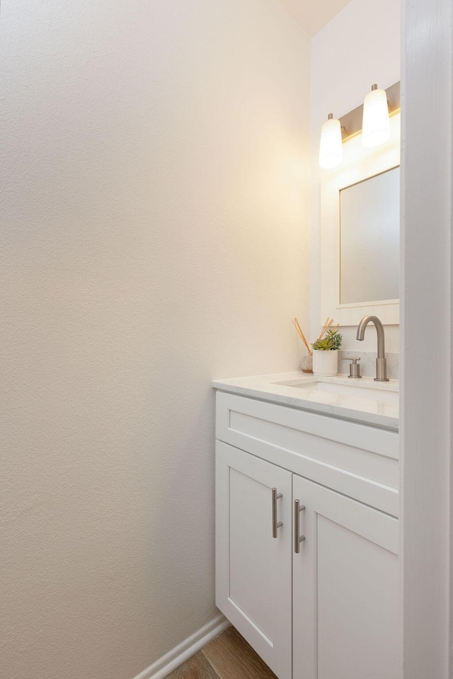 4515 Carpinteria Ave Unit G, Carpinteria, CA 93013 - bathroom with vanity