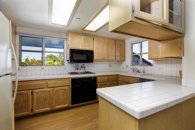1809 Cliff Dr Unit 3, Santa Barbara, CA 93109 - photo 13