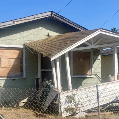 1012 Alphonse St, Santa Barbara, CA 93103 - photo 1