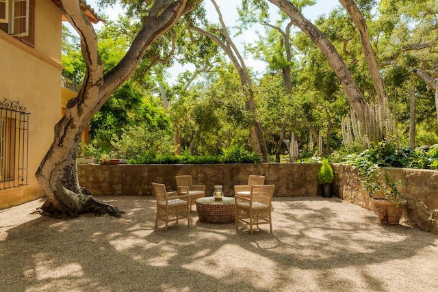 405 Toro Canyon Rd, Carpinteria, CA 93013 - view of patio