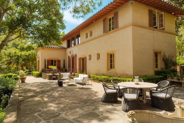 405 Toro Canyon Rd, Carpinteria, CA 93013 - view of patio featuring outdoor dining space