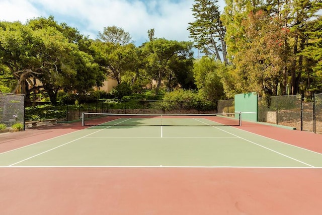 405 Toro Canyon Rd, Carpinteria, CA 93013 - view of tennis court with community basketball court