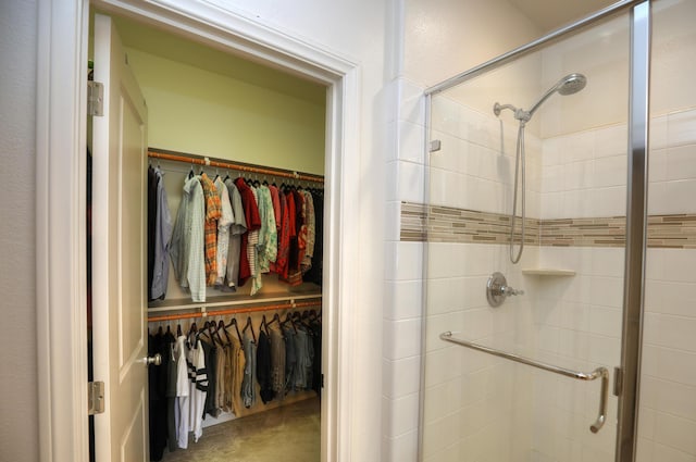 6607 Fathom Way, Goleta, CA 93117 - full bathroom with a shower stall and a spacious closet