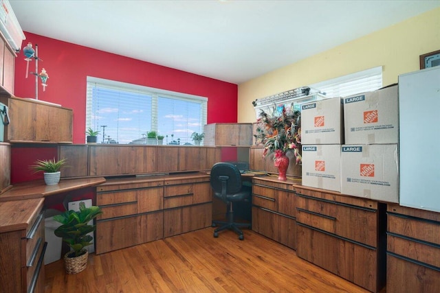 412 Milky Way, Lompoc, CA 93436 - home office featuring wood finished floors and built in study area