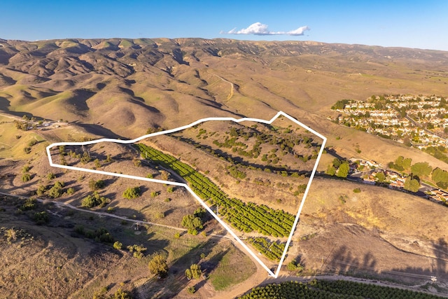 15299 Middle Ranch Rd, Moorpark, CA 93021