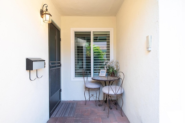23 La Cumbre Cir, Santa Barbara, CA 93105 - property entrance featuring stucco siding