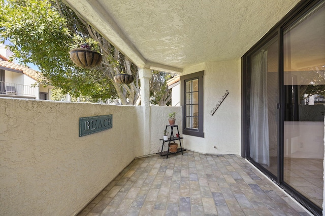 2171 Martinique Ln, Oxnard, CA 93035 - view of patio