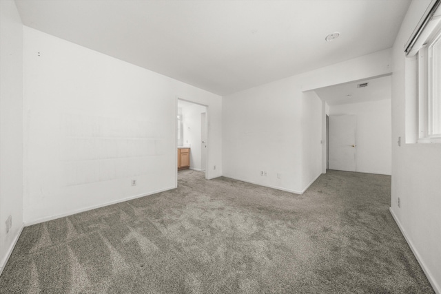 886 Raddue Ave, Santa Barbara, CA 93111 - carpeted empty room with baseboards