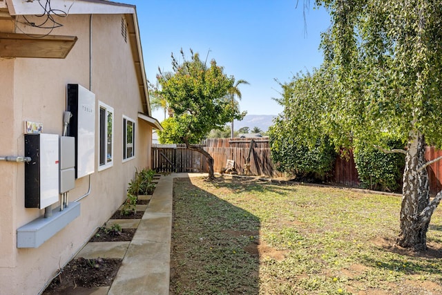 886 Raddue Ave, Santa Barbara, CA 93111 - view of fenced backyard