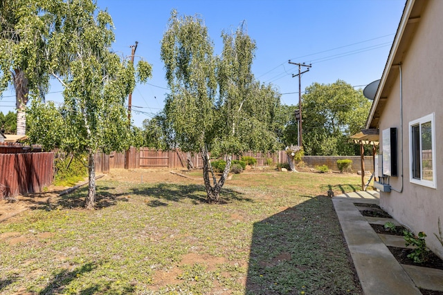 886 Raddue Ave, Santa Barbara, CA 93111 - view of fenced backyard