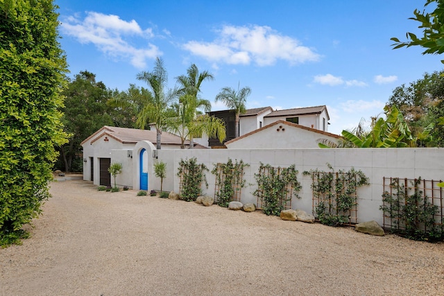 2641 Dorking Pl, Santa Barbara, CA 93105 - fenced yard with a garage and driveway