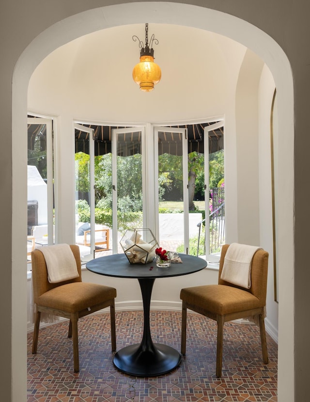205 S Lomita Ave, Ojai, CA 93023 - dining space featuring arched walkways and plenty of natural light