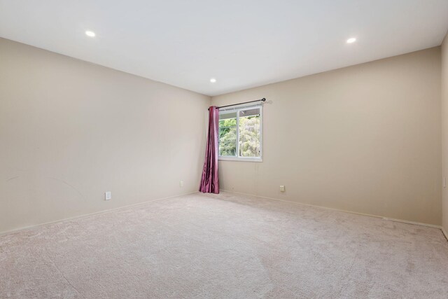 622 Colfax Ct, Goleta, CA 93117 - spare room featuring carpet floors and recessed lighting