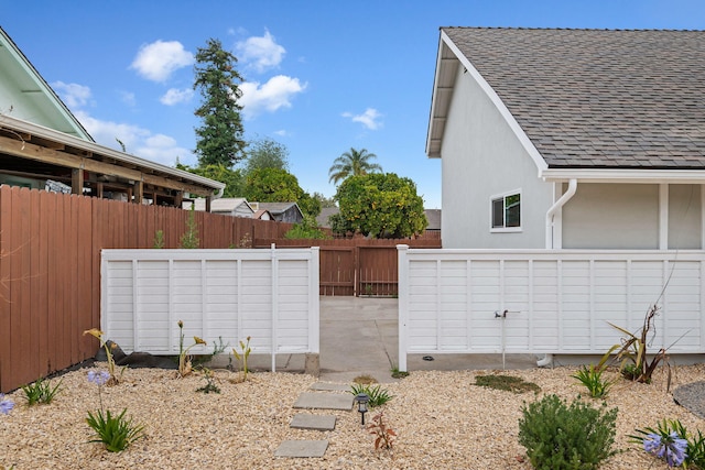 622 Colfax Ct, Goleta, CA 93117 - view of yard