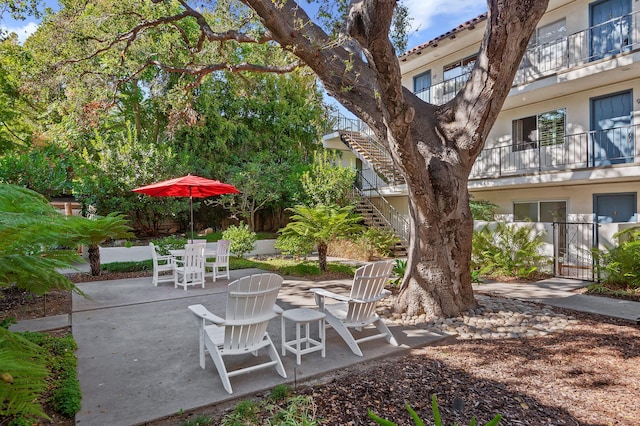 1701 Anacapa St Unit 6, Santa Barbara, CA 93101 - view of patio with stairway
