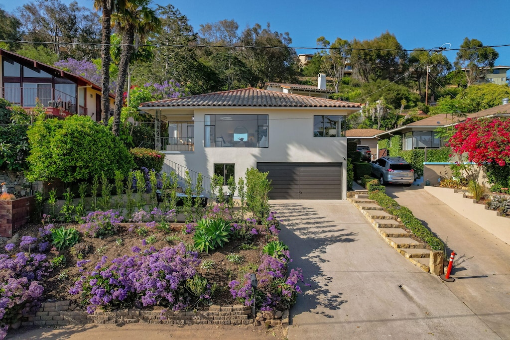 1536 Eucalyptus Hill Rd, Santa Barbara, CA 93103 - photo 1