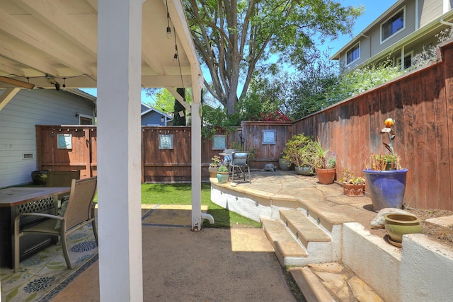 4014 Primavera Rd Unit A, Santa Barbara, CA 93110 - fenced backyard featuring a patio and outdoor dining space