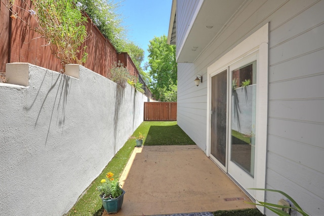4014 Primavera Rd Unit A, Santa Barbara, CA 93110 - fenced backyard featuring a patio