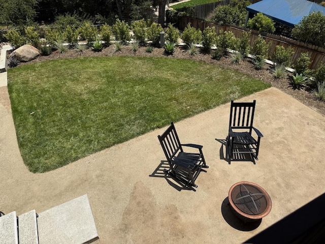 19 W Quinto St, Santa Barbara, CA 93105 - view of yard with a patio area