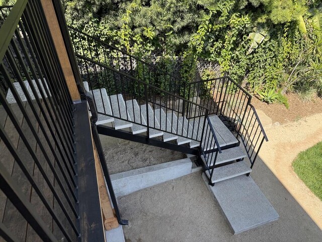19 W Quinto St, Santa Barbara, CA 93105 - photo 33