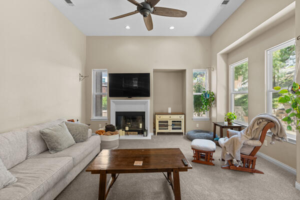 3679 Jupiter Ave, Lompoc, CA 93436 - photo 18