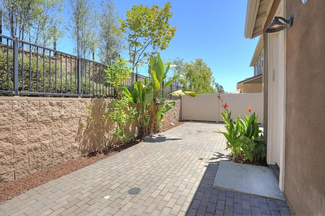 6628 Sand Castle Pl Unit C-7, Goleta, CA 93117 - fenced backyard with a patio