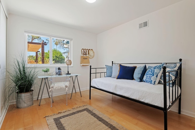 7234 Del Norte Dr, Goleta, CA 93117 - living area featuring wood finished floors
