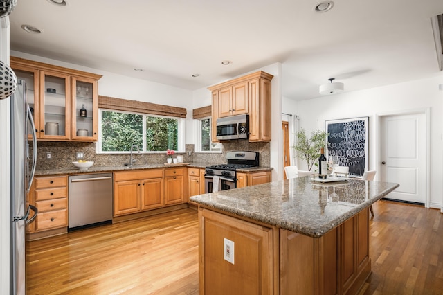 2818 Valencia Dr, Santa Barbara, CA 93105 - photo 8