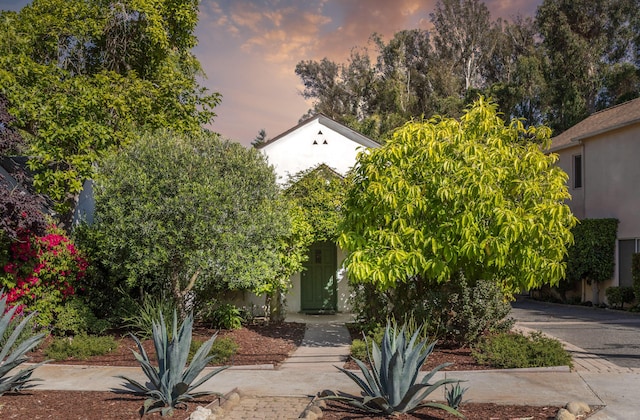 917 W Victoria St, Santa Barbara, CA 93101 - photo 1