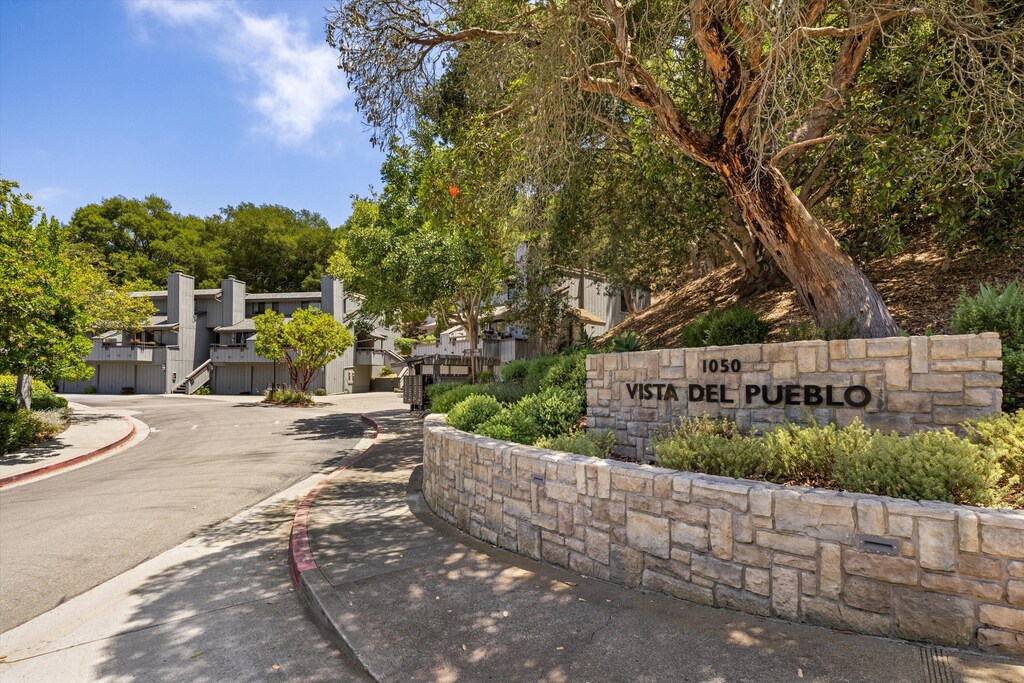 1050 Vista Del Pueblo Unit 5, Santa Barbara, CA 93101 - photo 1