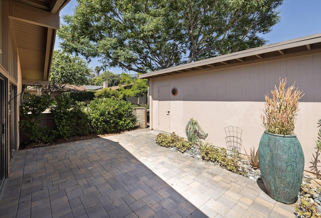 551 N La Cumbre Rd, Santa Barbara, CA 93110 - photo 4