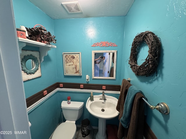 7525 E E Sherwood Rd, Snowflake, AZ 85937 - bathroom with toilet