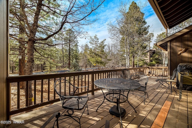 5712 Spruce Cir, Pinetop, AZ 85935 - wooden deck with outdoor dining area