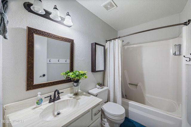 2670 Snow Slope Way, Pinetop, AZ 85935 - full bathroom with a textured wall, vanity, shower / bathtub combination with curtain, and toilet