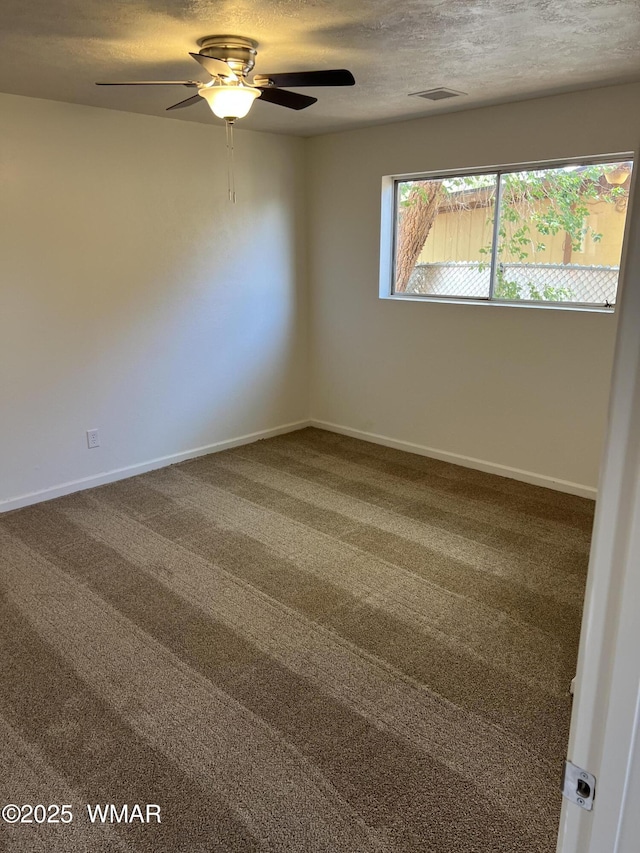 125 Cochise Dr, Winslow, AZ 86047 - photo 4