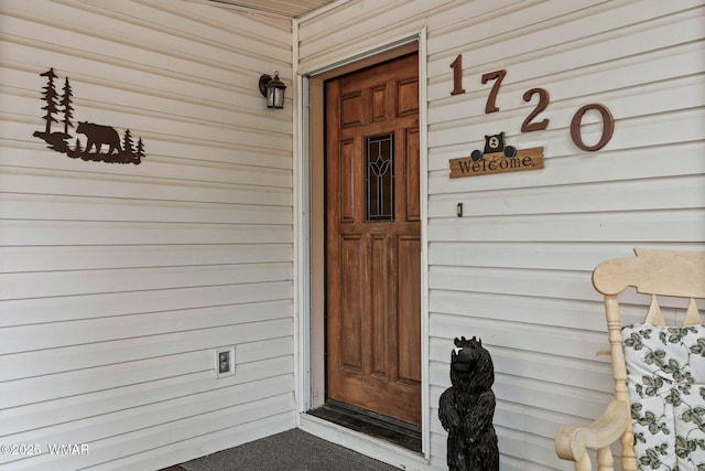 view of property entrance