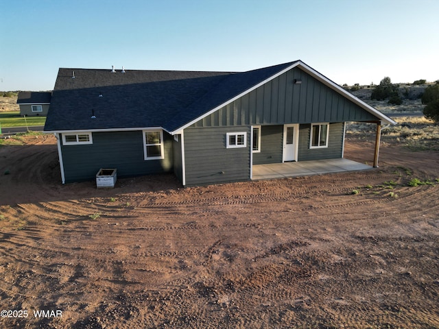 1316 W 7th St S, Snowflake, AZ 85937 - rear view of property featuring board and batten siding and roof with shingles