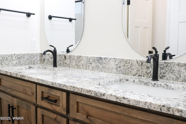 1316 W 7th St S, Snowflake, AZ 85937 - bathroom with double vanity