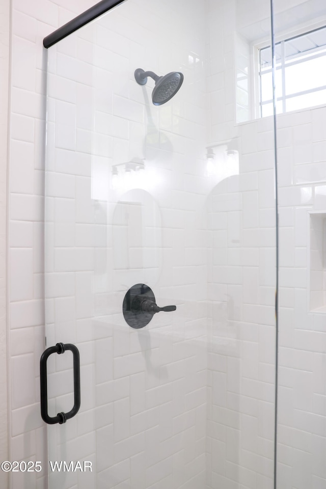 1316 W 7th St S, Snowflake, AZ 85937 - bathroom view of a stall shower