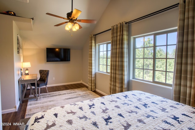 2020 S Pleasantview Dr, Show Low, AZ 85901 - bedroom featuring vaulted ceiling, baseboards, and wood finished floors