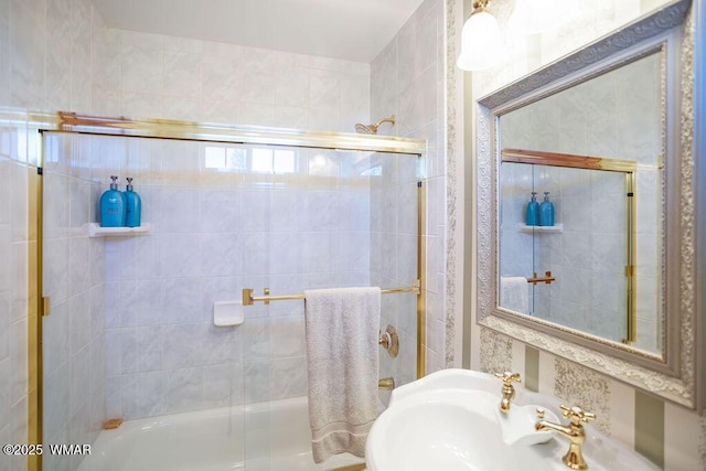 1961 S Canyon Ridge Trl, Show Low, AZ 85901 - bathroom featuring a sink