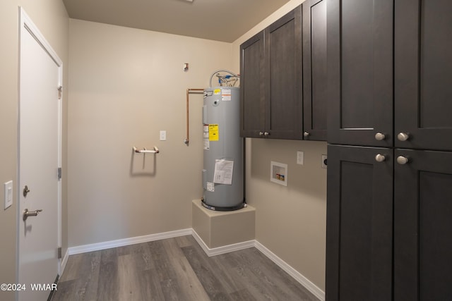 2362 Aspen Run, Pinetop, AZ 85935 - utility room with water heater