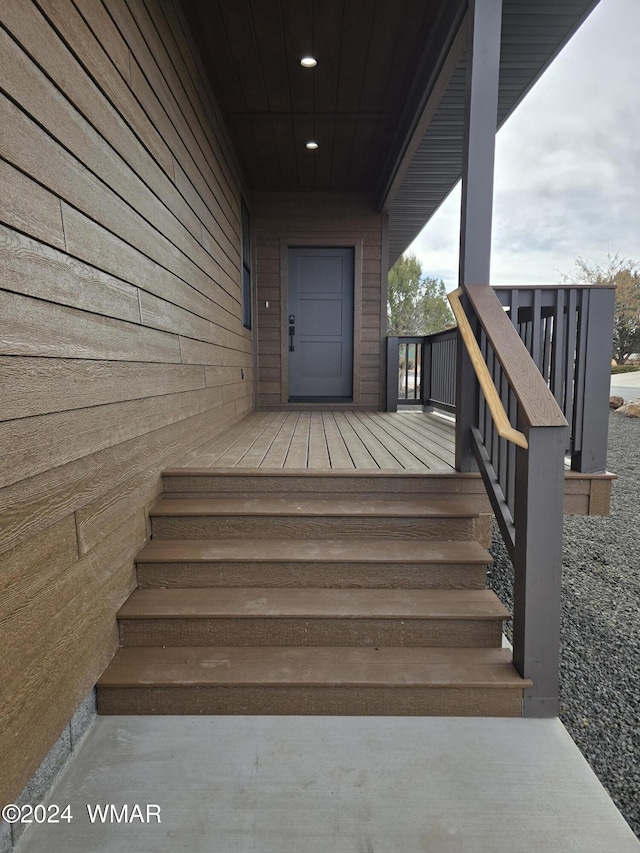 view of entrance to property